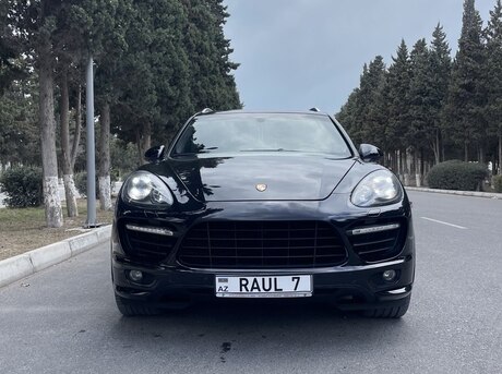Porsche Cayenne GTS