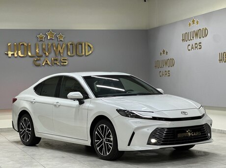 Toyota Camry 2024