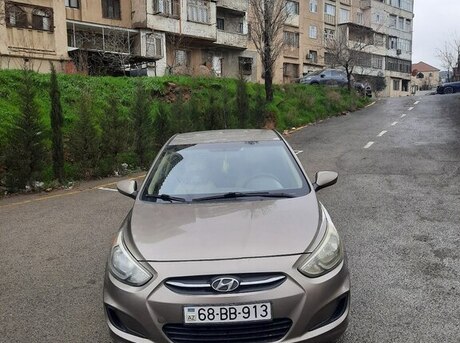 Hyundai Accent