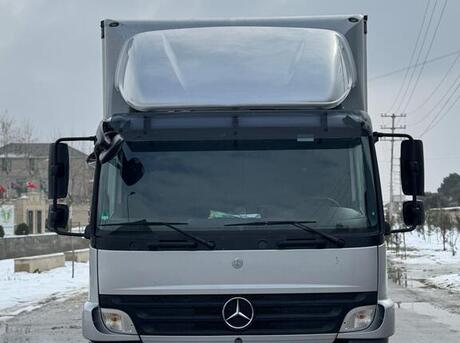 Mercedes Atego 818 2010