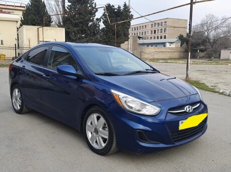 Hyundai Accent 2015