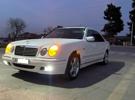 Mercedes E 220 d 1996