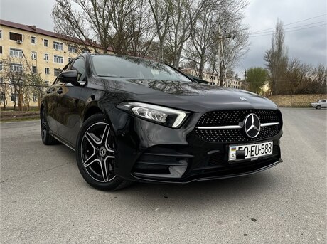 Mercedes A 250 e 2021