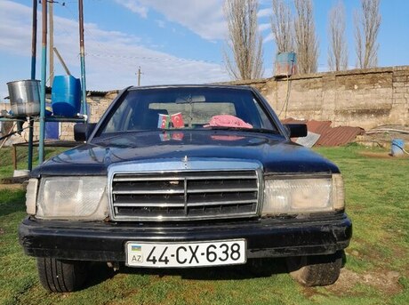 Mercedes 190 1992