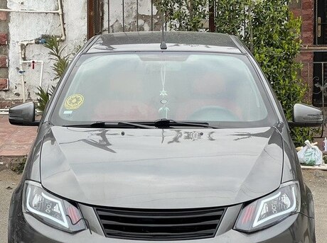 Saipa Saina