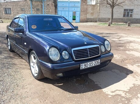 Mercedes E 240 1998