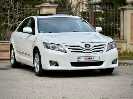 Toyota Camry 2011