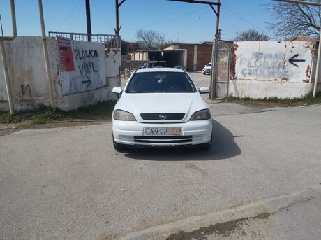 Opel Astra 1998