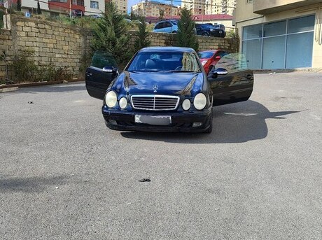 Mercedes  2001