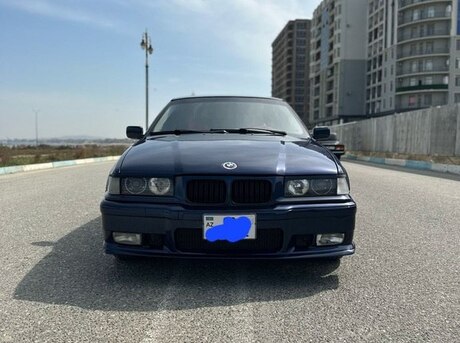 BMW 320 1995