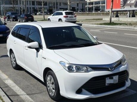 Toyota Corolla Fielder 2017