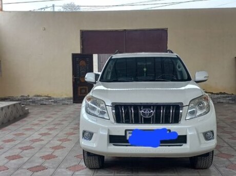 Toyota Land Cruiser Prado 2010