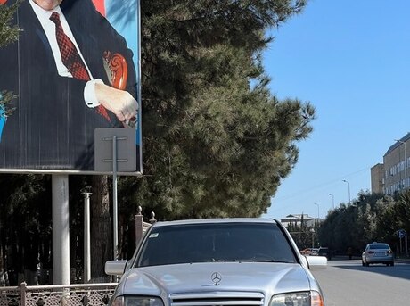 Mercedes C 180 1994