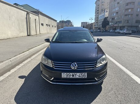 Volkswagen Passat 2011