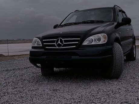 Mercedes ML 270 4MATIC 2000