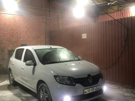 Renault Sandero 2014