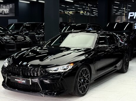 BMW 840