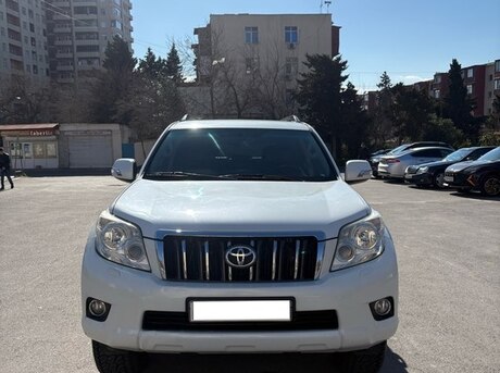 Toyota Land Cruiser Prado 2010