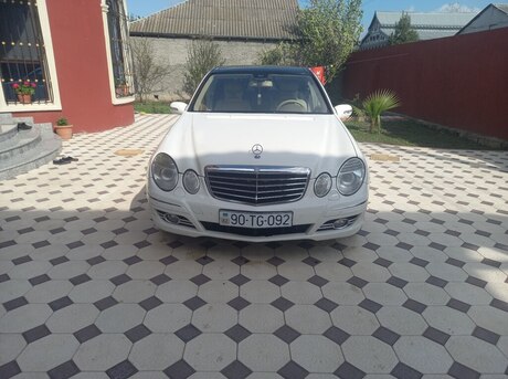 Mercedes E 270 2004