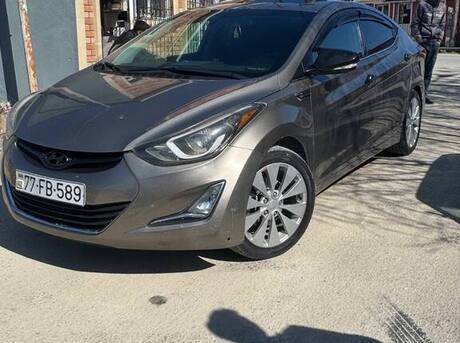 Hyundai Elantra 2015
