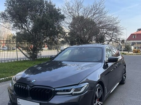 BMW 530 2019