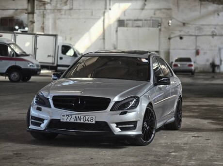 Mercedes C 250