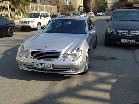Mercedes E 240 2002