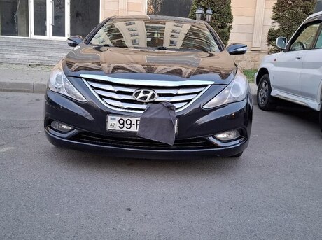 Hyundai Sonata 2012