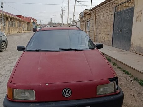Volkswagen Passat 1990