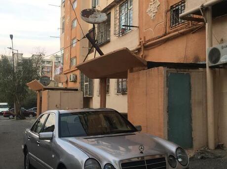 Mercedes E 230 1996
