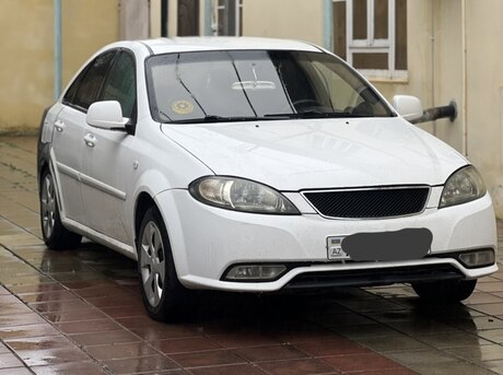 Daewoo Gentra 2014
