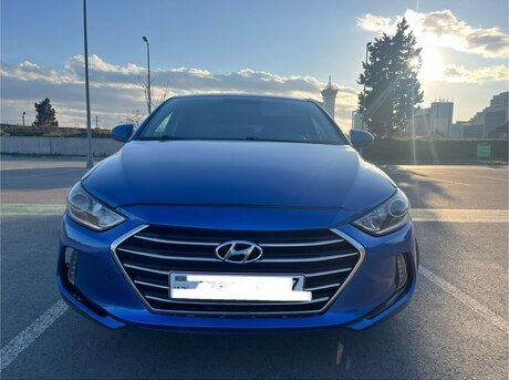 Hyundai Elantra 2016