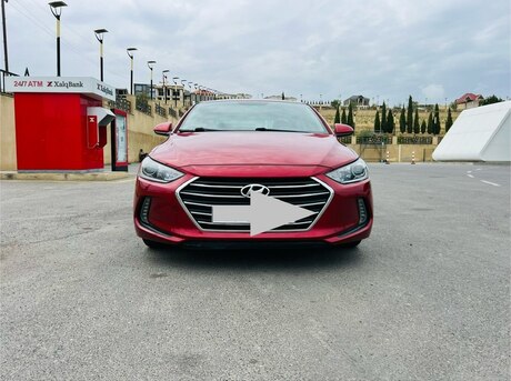 Hyundai Elantra 2018