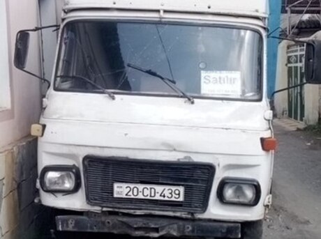 Avia 31 1987