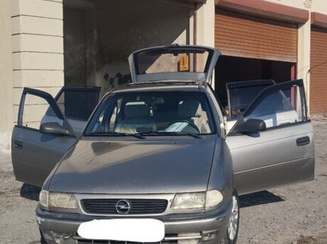 Opel Astra 1995