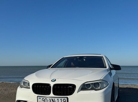 BMW 523 2010