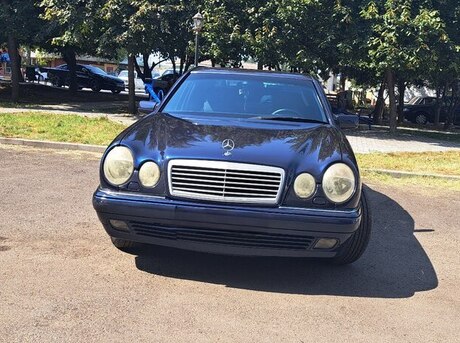 Mercedes E 230 1996
