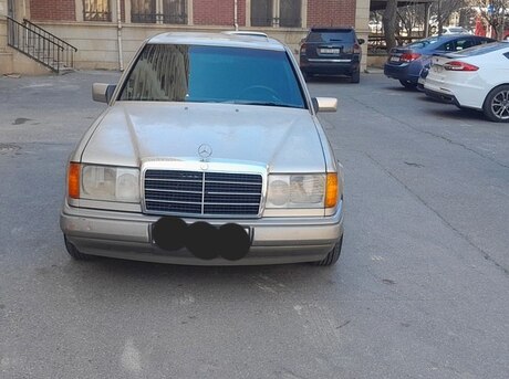 Mercedes E 200 d 1990