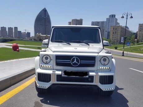 Mercedes G 55 AMG 2011