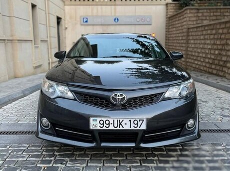 Toyota Camry 2014