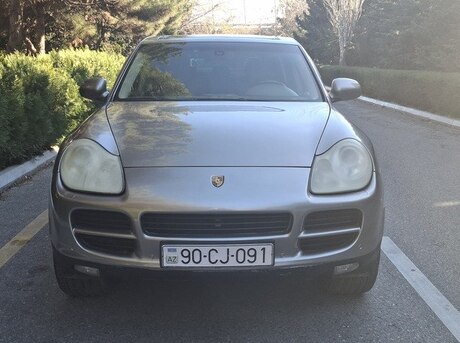 Porsche Cayenne 2005