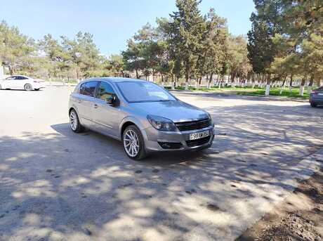 Opel Astra 2005
