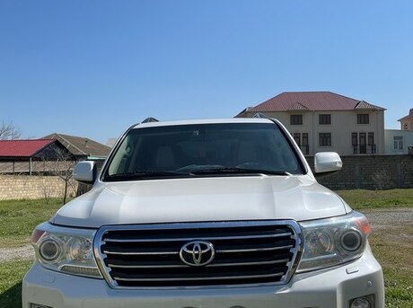 Toyota Land Cruiser 2012