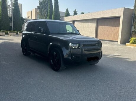 Land Rover Defender 2021