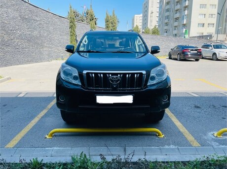 Toyota Land Cruiser Prado 2012