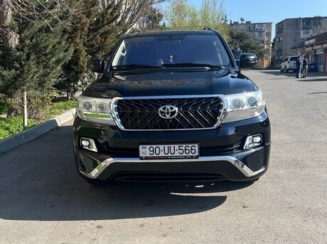 Toyota Land Cruiser 2012