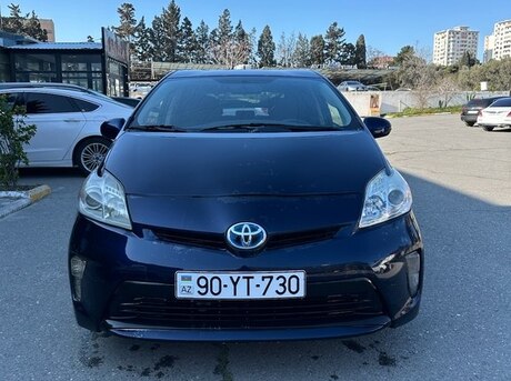 Toyota Prius 2015