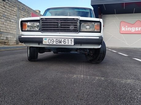 LADA (VAZ) 2107 2001