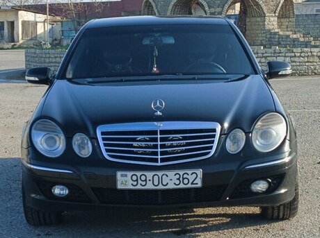 Mercedes E 200 2005