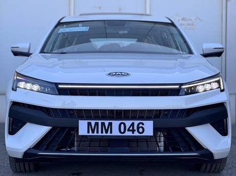 JAC J7 Plus